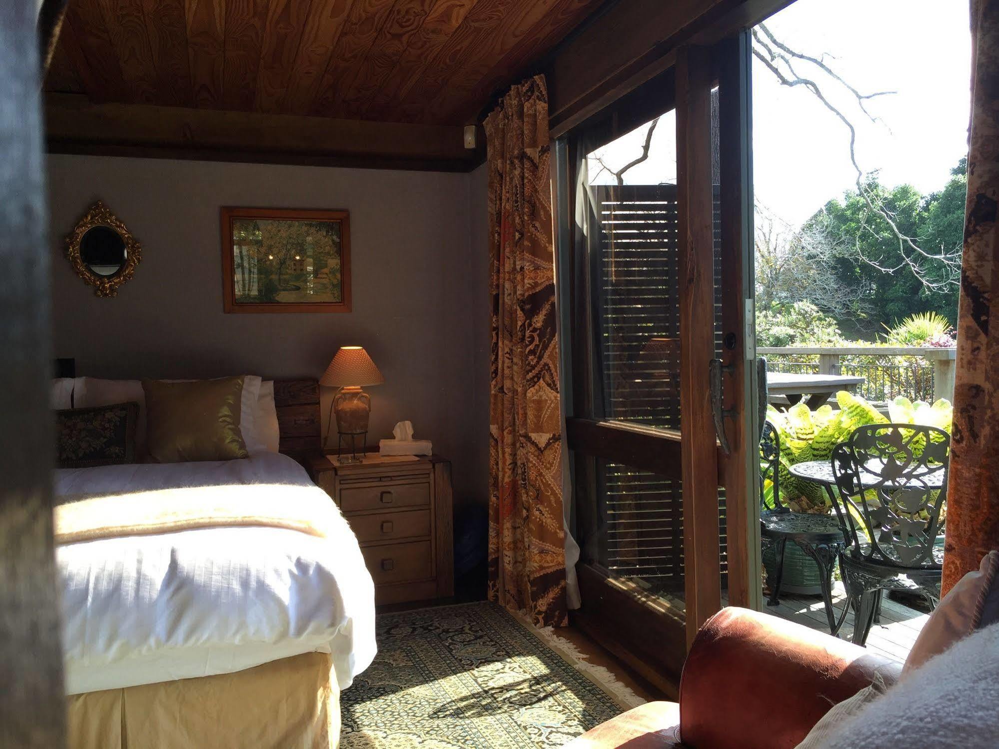 Matua Lodge Tauranga Exteriör bild