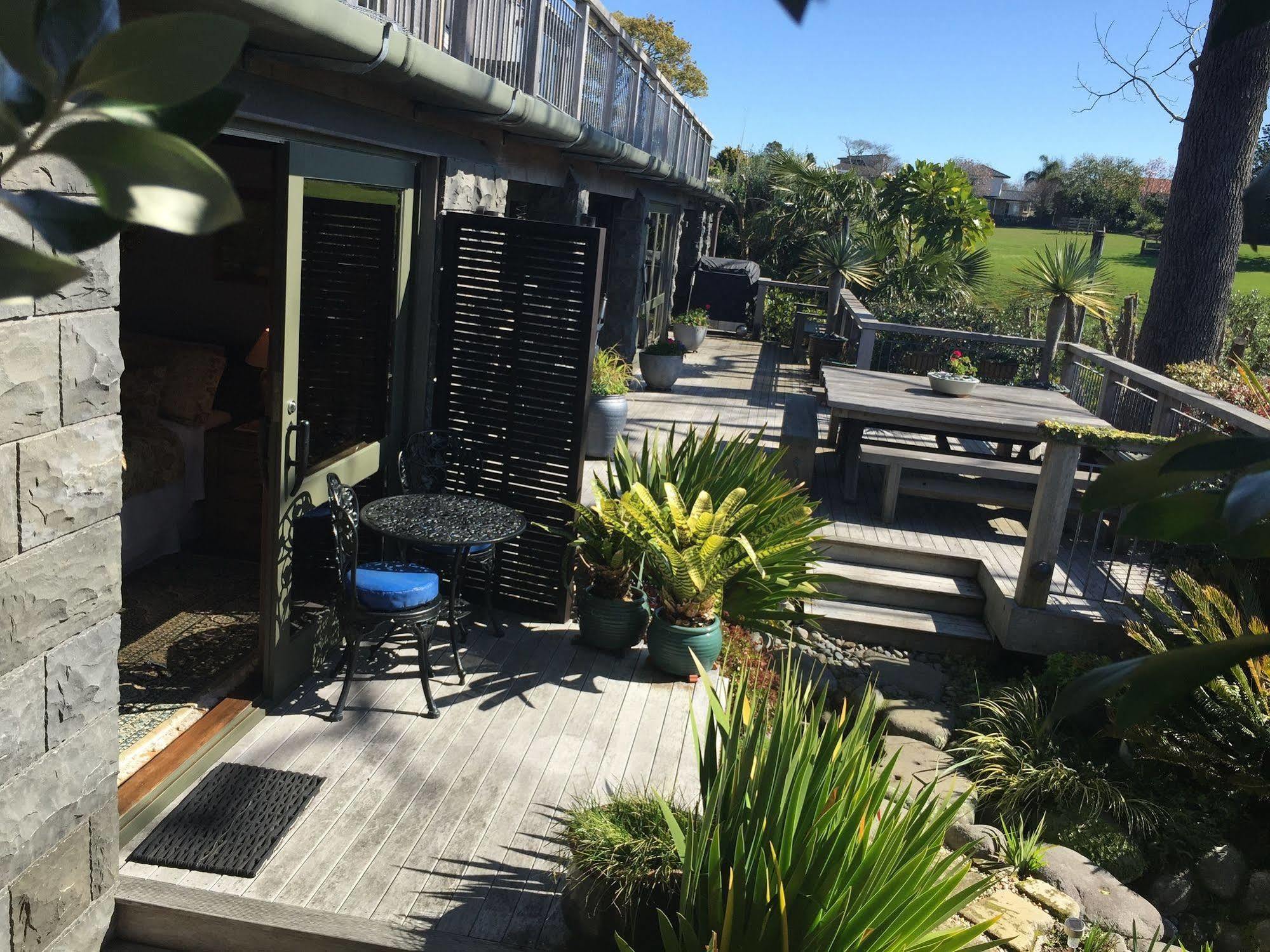 Matua Lodge Tauranga Exteriör bild