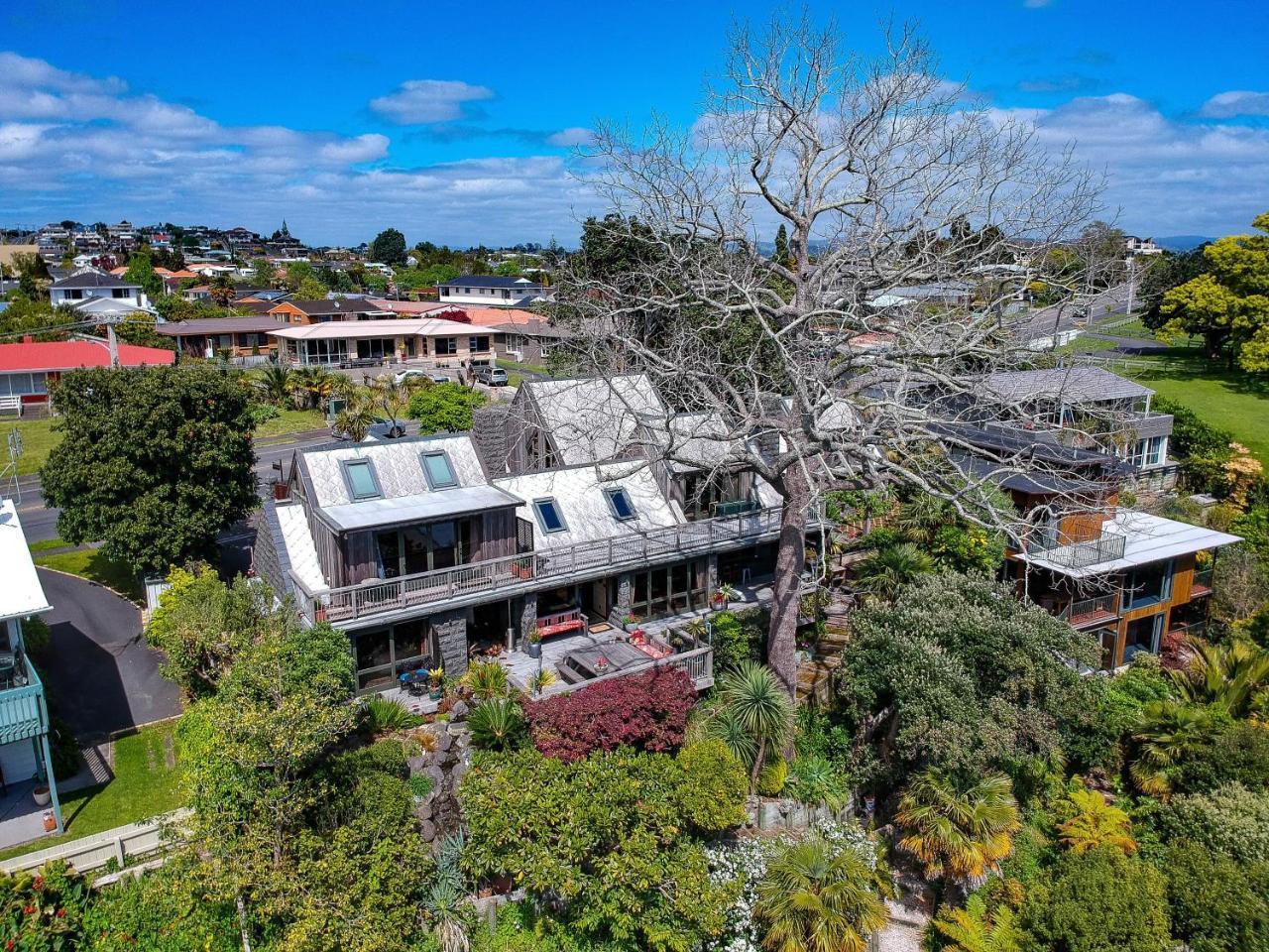 Matua Lodge Tauranga Exteriör bild